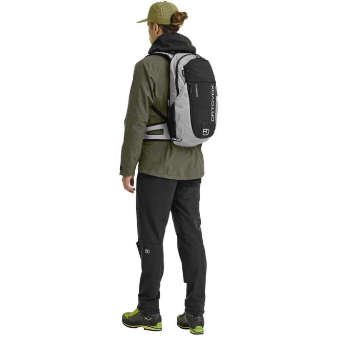 Ortovox Traverse Pure 20 trekking rucksack