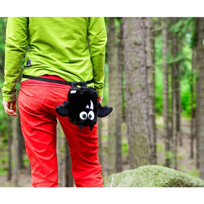 Crafty Climbing Black Bat magnesitbeutel