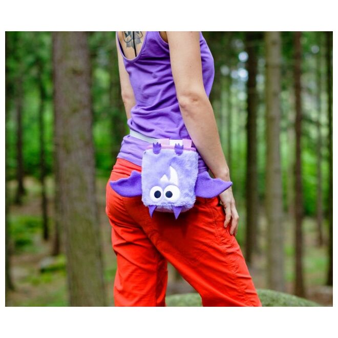 Crafty Climbing Violet Bat magnesitbeutel