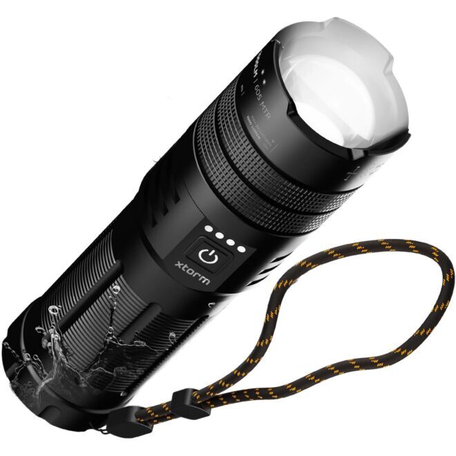 Xtorm Flashlight Powerbank - 10500 mAh Taschenlampe Ladegerät