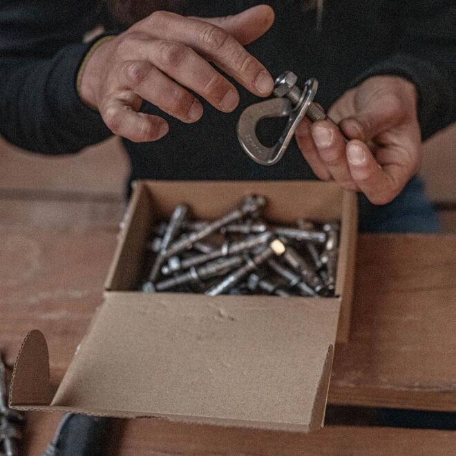 Fixe 316L Expansion Bolt Ø10x70 mm + Hanger pack Expansionsbolzen + Plakette